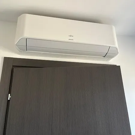 T1 Proche Aeroport Et Apartment